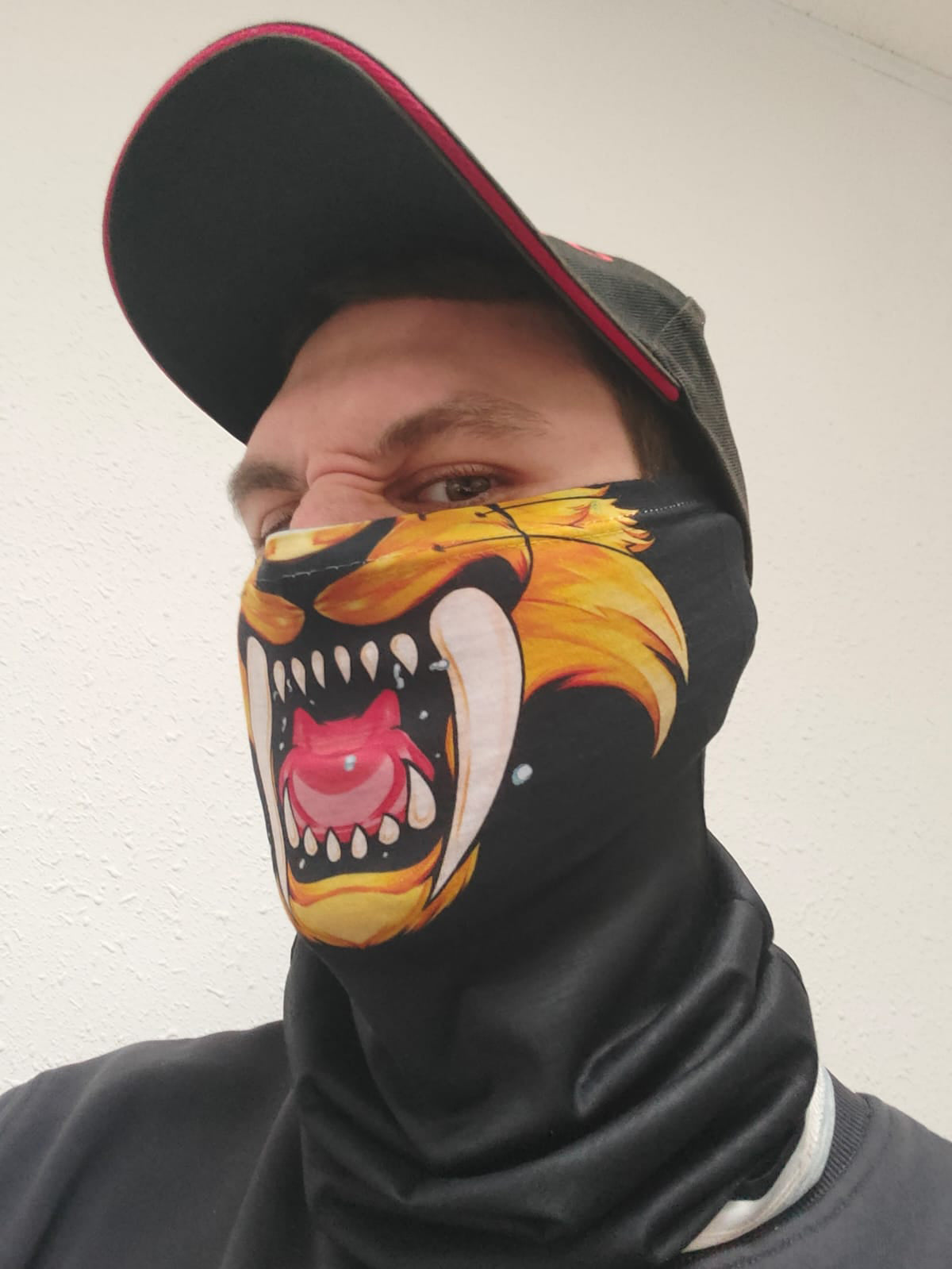 Sabertooth Neck Gaiter