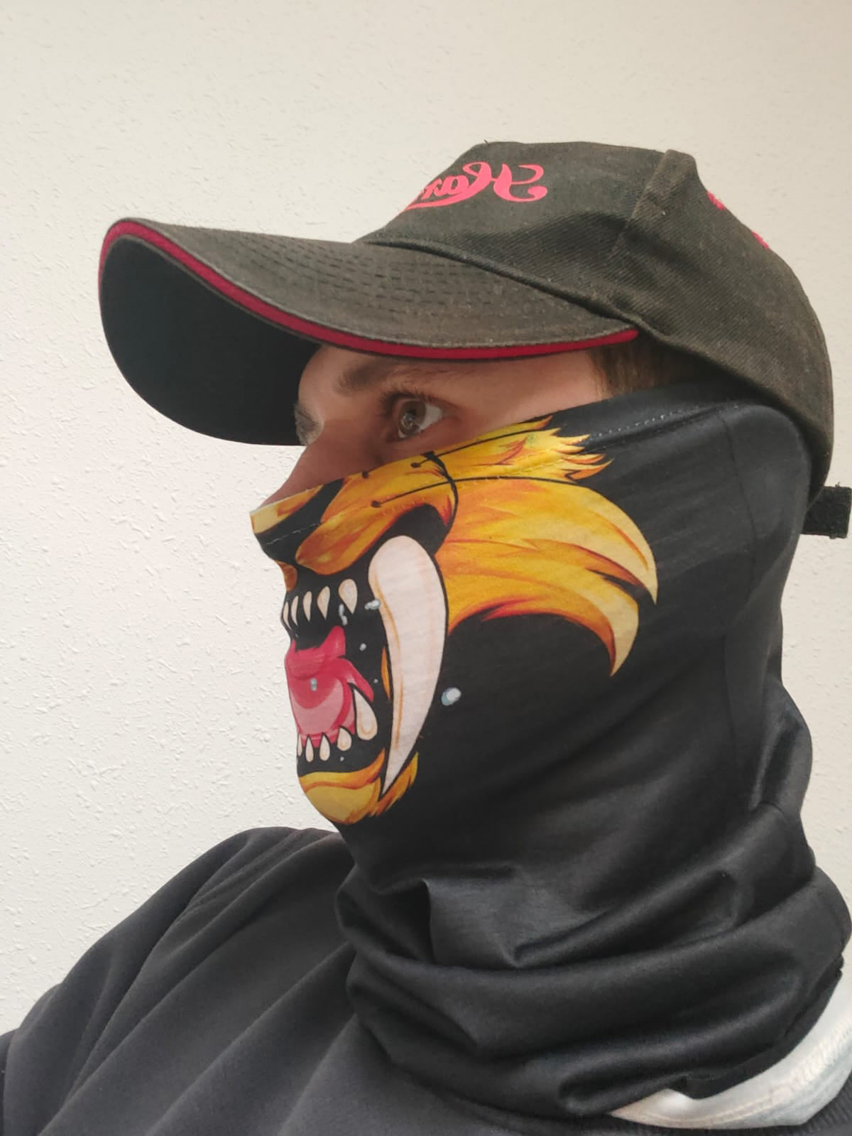 Sabertooth Neck Gaiter